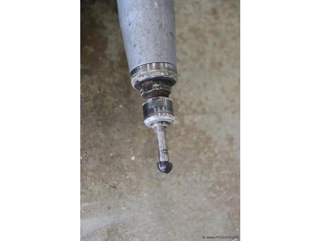 Bosch ggs rechte slijpmachine 27 l 0 601 215 003 - afbeelding 3 van  5