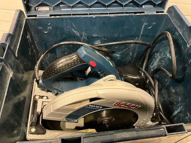 Bosch gks 85 g cirkelzaagmachine - afbeelding 3 van  4