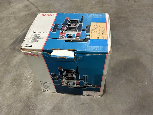 Bosch gof1300ac bovenfrees - afbeelding 7 van  7