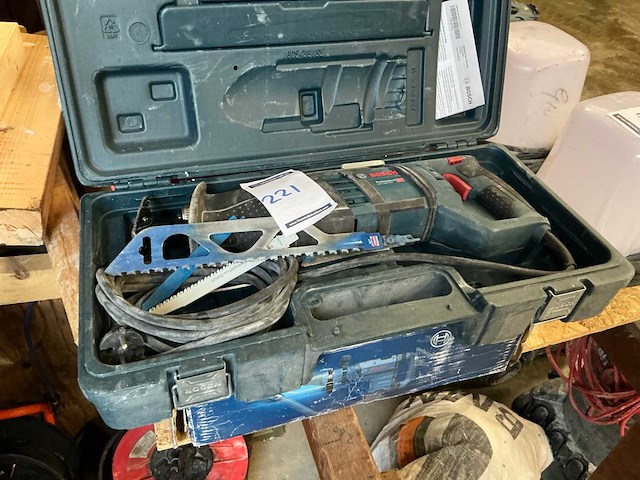 Bosch gsa 1300 pce reciprozaag - afbeelding 1 van  2