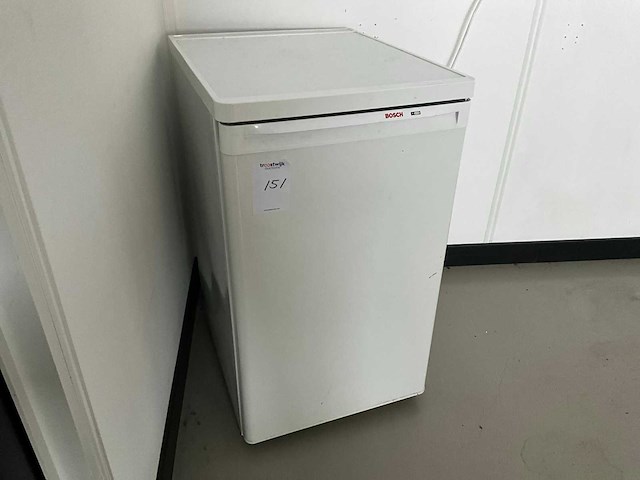 Bosch gsd11122 vrieskast - afbeelding 1 van  7