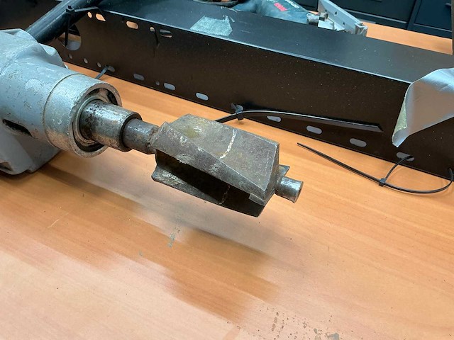 Bosch gsm 32-4 boormachine - afbeelding 2 van  3