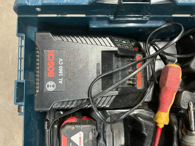 Bosch gsr 14.4 ve boormachine - afbeelding 2 van  4