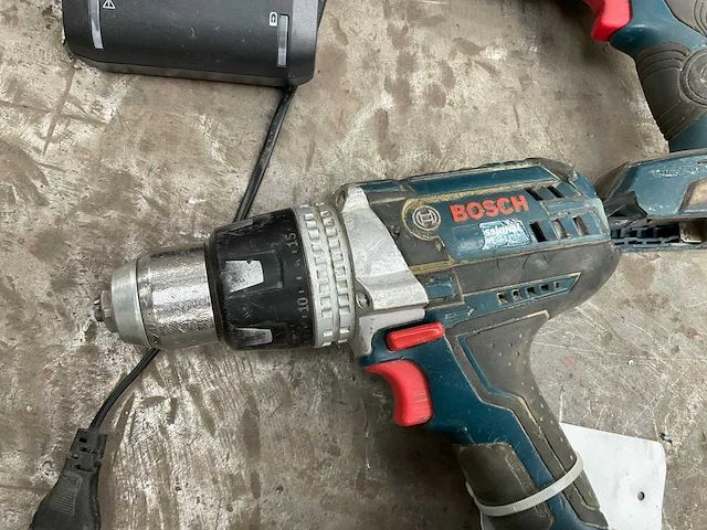 Bosch gsr 18 schroefboormachine (2x) - afbeelding 2 van  7