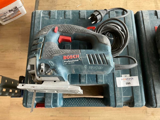 Bosch gst 150 bce professional decoupeerzaag (3x) - afbeelding 2 van  3