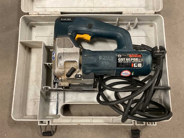 Bosch gst 60 pbe decoupeerzaag - afbeelding 1 van  3