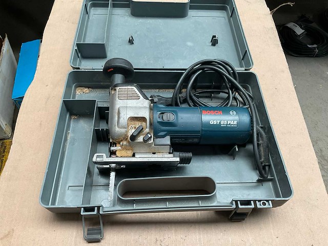 Bosch gst 85 pae decoupeerzaag - afbeelding 2 van  4