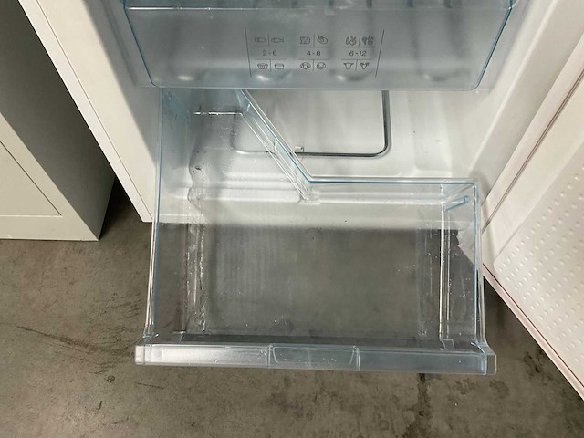 Bosch gsv16vw20 diepvries - afbeelding 6 van  7