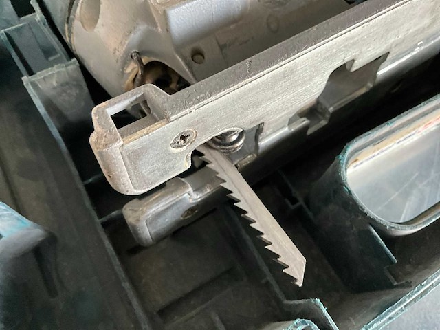 Bosch gts 100 bce elektronische decoupeerzaag - afbeelding 3 van  3