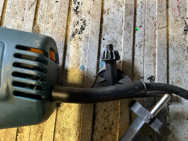 Bosch gwb 10 re haakse boormachine - afbeelding 5 van  6
