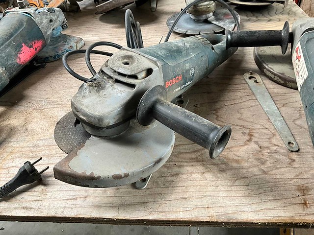 Bosch gws 23-230 j haakse slijpmachine - afbeelding 1 van  3