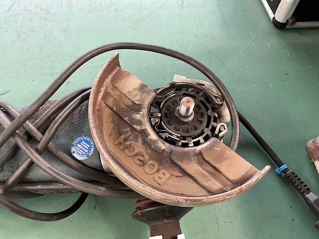 Bosch gws 24-180 lvi haakse slijpmachine - afbeelding 4 van  5