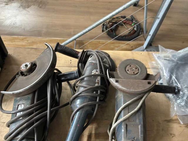 Bosch haakse slijpmachine (3x) - afbeelding 2 van  3