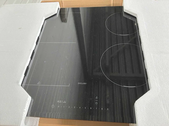 Bosch hmil6w keramische kookplaat - afbeelding 2 van  4