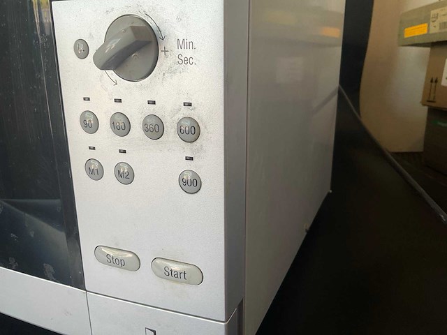 Bosch hmt843c/01 magnetron - afbeelding 2 van  3
