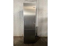 Bosch kge398ibp serie 6 koel-vriescombinatie rvs energielabel b vitafresh - afbeelding 2 van  9