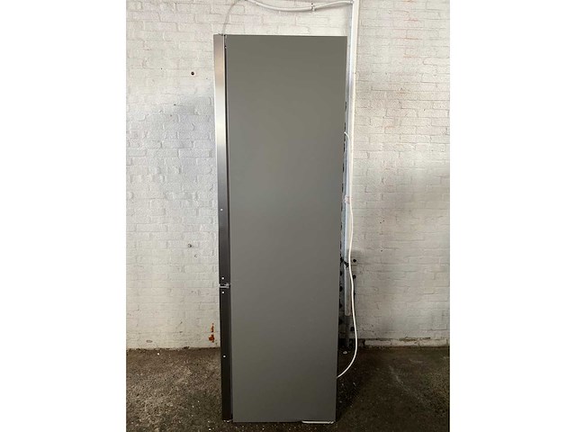 Bosch kge398ibp serie 6 koel-vriescombinatie rvs energielabel b vitafresh - afbeelding 4 van  9