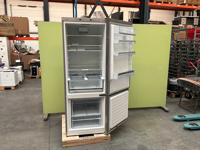 Bosch kge58bi40 09 koelkast - afbeelding 4 van  10
