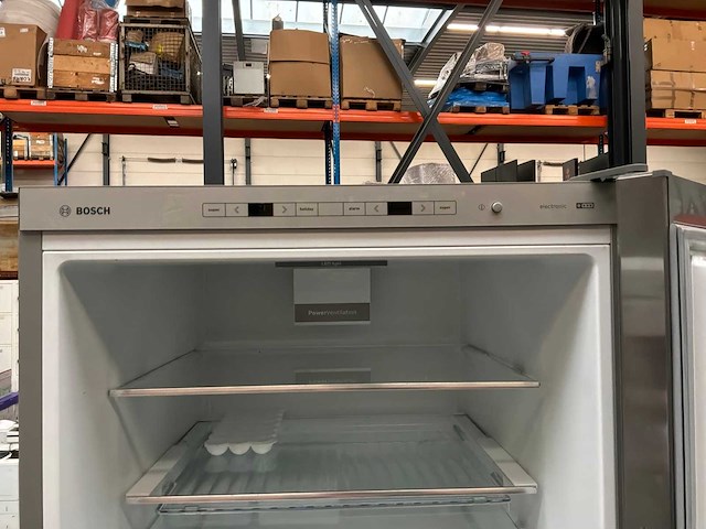 Bosch kge58bi40 09 koelkast - afbeelding 5 van  10