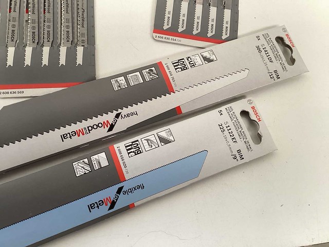 Bosch partij decoupeerzaag en recipro zagen - afbeelding 5 van  6