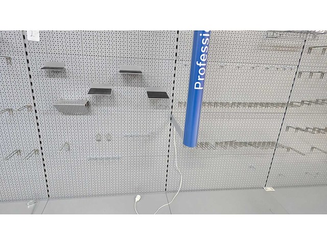 Bosch professional - gereedschap showstelling - - afbeelding 1 van  2