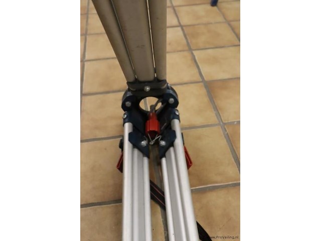 Bosch professional bouwstatief bt 160 - afbeelding 3 van  4