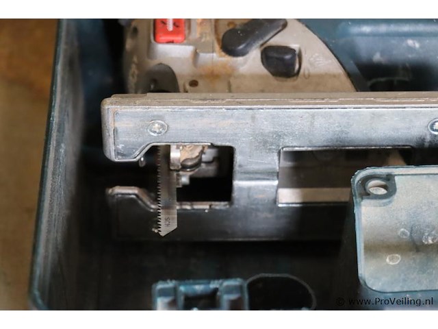 Bosch professional decoupeerzaag gst 135 bce 0 601 511 703 - afbeelding 3 van  7