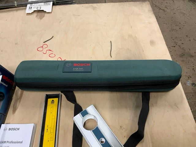 Bosch professional gam 220 hoekmeter - afbeelding 5 van  6