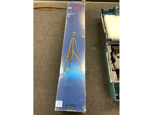 Bosch professional gcl 2-15 g kruislijn laser met statief - afbeelding 7 van  7