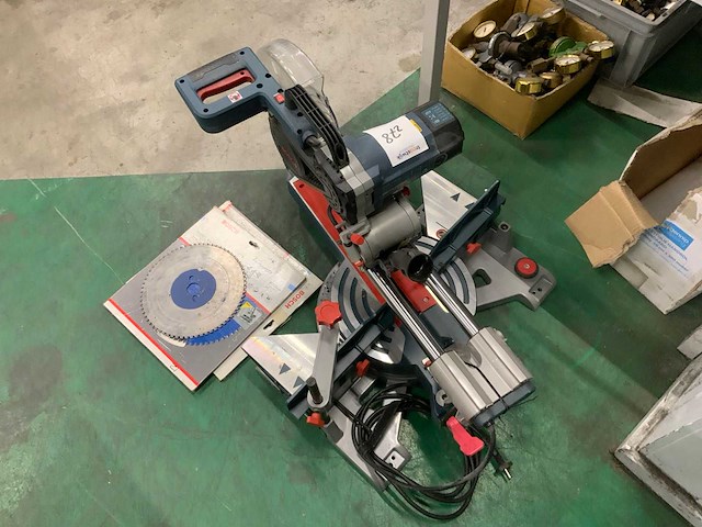 Bosch professional gcm 12 sde afkortcirkelzaagmachine - afbeelding 1 van  1