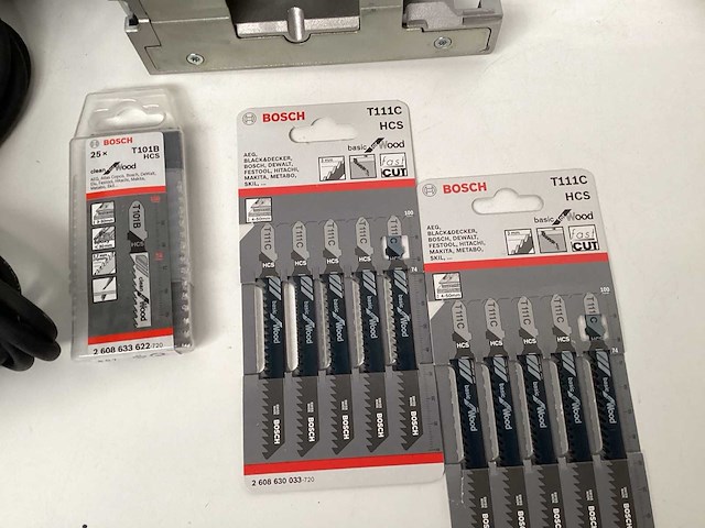 Bosch professional gst 150 bce decoupeerzaag - afbeelding 5 van  5