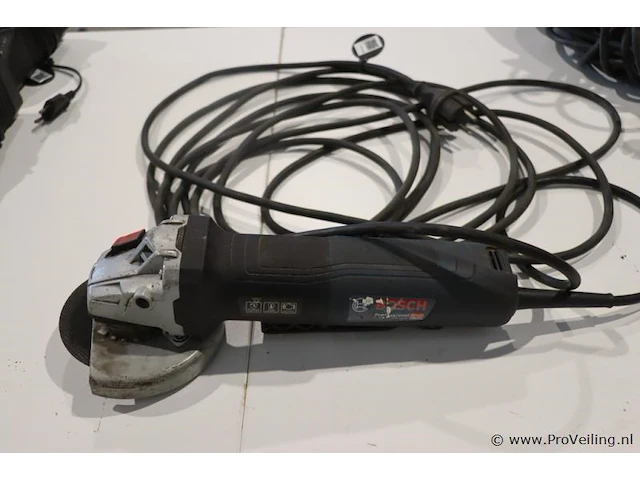 Bosch professional gws 17-125 psb haakse slijper - afbeelding 1 van  6