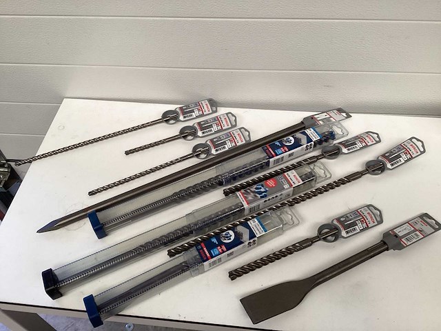 Bosch professional sds plus betonboren en beitels - afbeelding 1 van  9