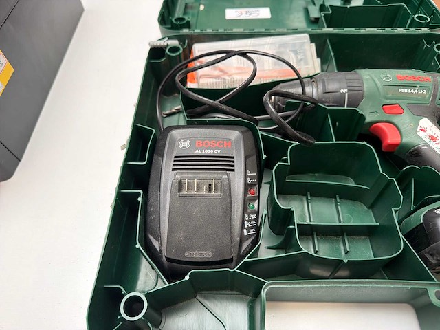 Bosch psb 14,4 li-2 boormachine - afbeelding 2 van  2
