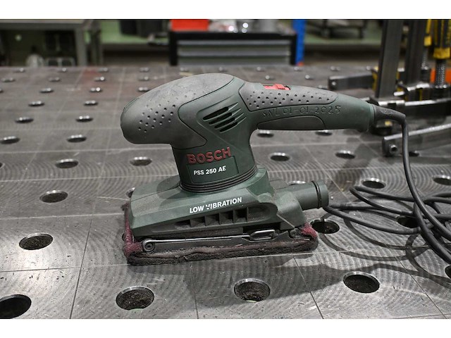 Bosch pss 250ae handschuurmachine - afbeelding 1 van  2