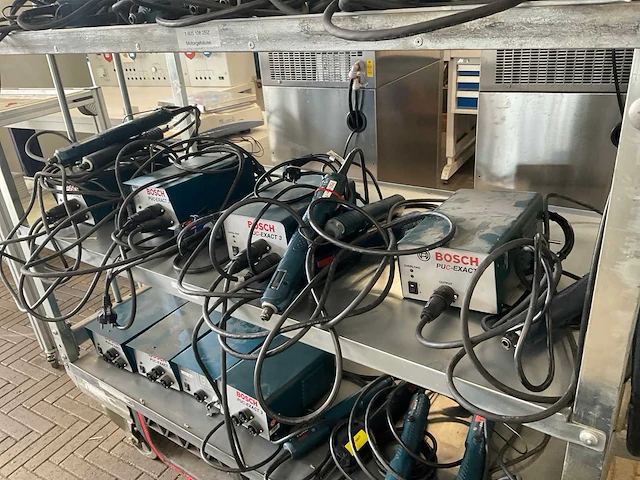 Bosch puc-exact 3 moment schroevendraaier (4x) - afbeelding 1 van  11