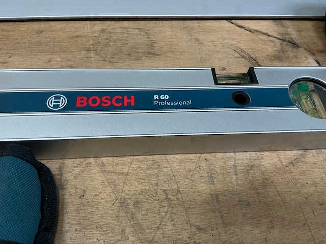 Bosch r 60 waterpas met laserafstandsmeter - afbeelding 2 van  3