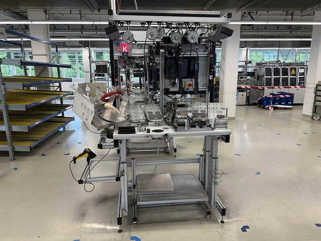 Bosch rexroth - hoog/laag tafel met puc exact 3 moment schroevendraaiers - werkbank - afbeelding 11 van  11