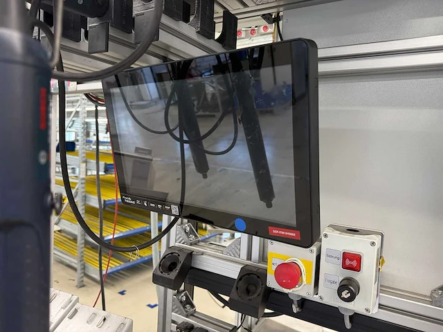 Bosch rexroth - hoog/laag tafel met puc exact 3 moment schroevendraaiers - werkbank - afbeelding 6 van  11