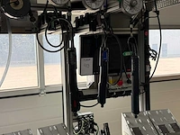 Bosch rexroth - hoog/laagw werkbank met electrische momentschroevendraaiers - afbeelding 5 van  10