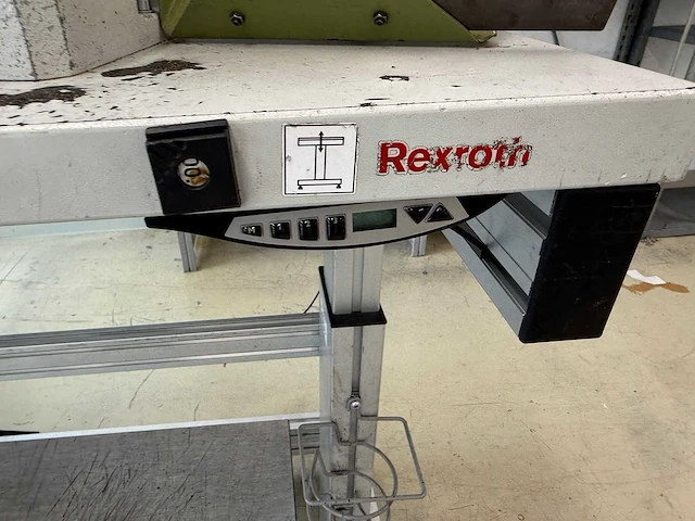 Bosch rexroth - werkbank hoog/laag met pers - werkbank - afbeelding 9 van  11