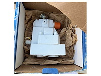 Bosch rexroth abt trac 125hp hydraulic bowthrust motor-a2fm125-6xw-vzb20 - afbeelding 2 van  6