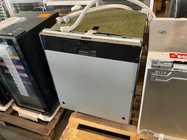 Bosch sbv4hbx23e inbouwvaatwasser - afbeelding 1 van  3