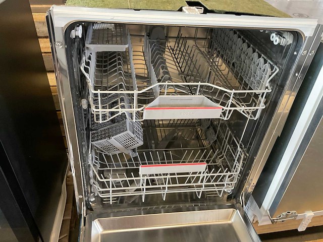 Bosch sbv4hbx23e inbouwvaatwasser - afbeelding 3 van  3