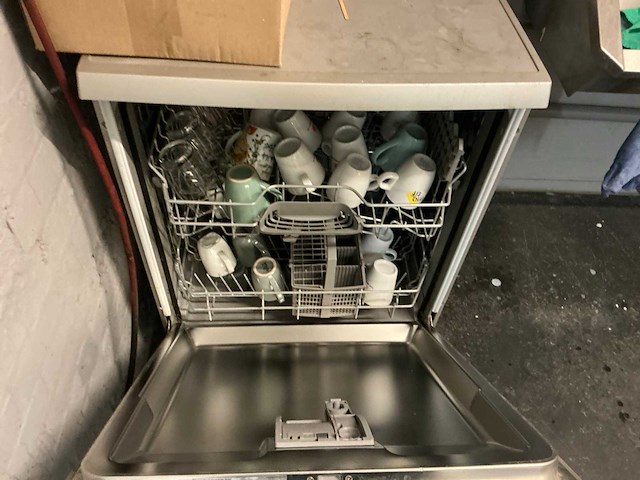 Bosch serie 2 silence plus vaatwasser - afbeelding 3 van  4