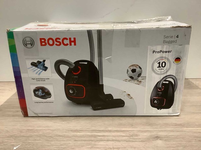 Bosch serie 4 bagged stofzuiger - afbeelding 2 van  7