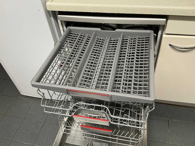 Bosch serie 4 silence plus vaatwasser - afbeelding 8 van  8
