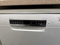 Bosch serie 4 silenceplus vrijstaande vaatwasser - afbeelding 2 van  3