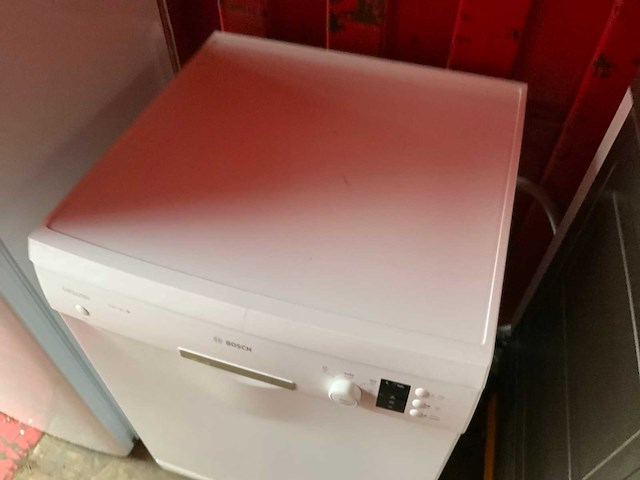 Bosch serie 4 vrijstaande vaatwasser - afbeelding 4 van  5