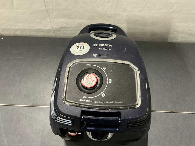 Bosch serie 6 bagged stofzuiger - afbeelding 4 van  7